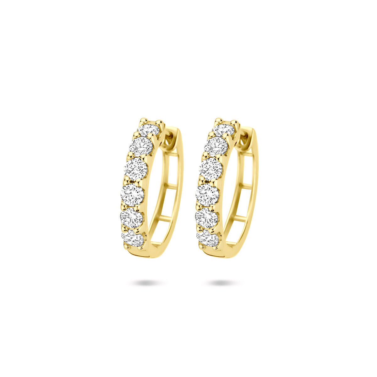 Orecchini alla creola in oro giallo 14K con diamanti lab-grown da 1,025 ct.