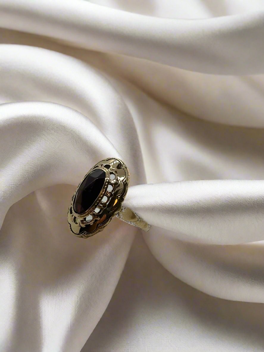 anello vintage in oro 14k granato ovale 5.0gr