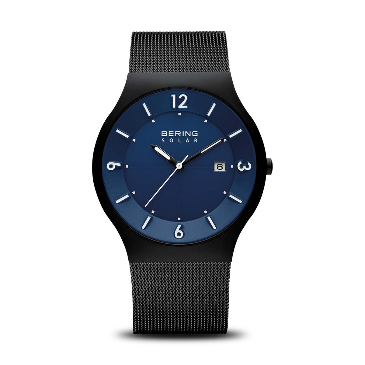 Orologio Bering con cassa nera, quadrante blu e cinturino in maglia rolò.
