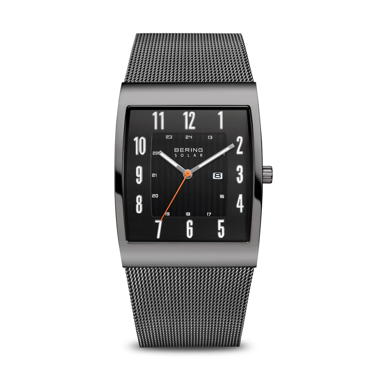 Orologio quadrato con cassa nera, quadrante nero e cinturino in maglia d'acciaio.