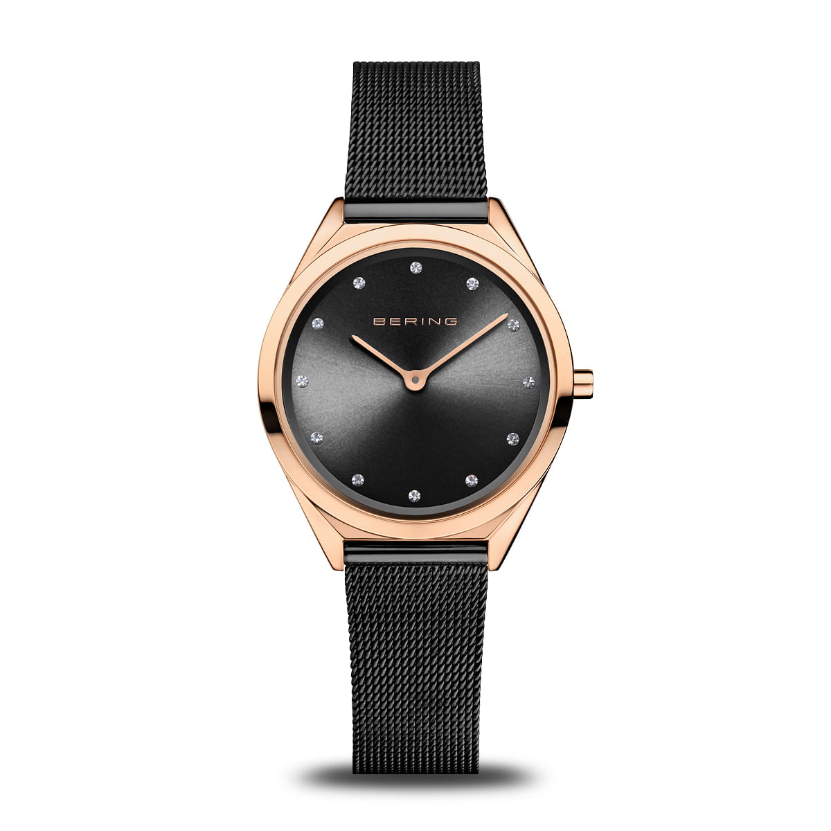 Orologio con cassa rotonda in oro rosa e quadrante nero, cinturino in maglia metallica nera.