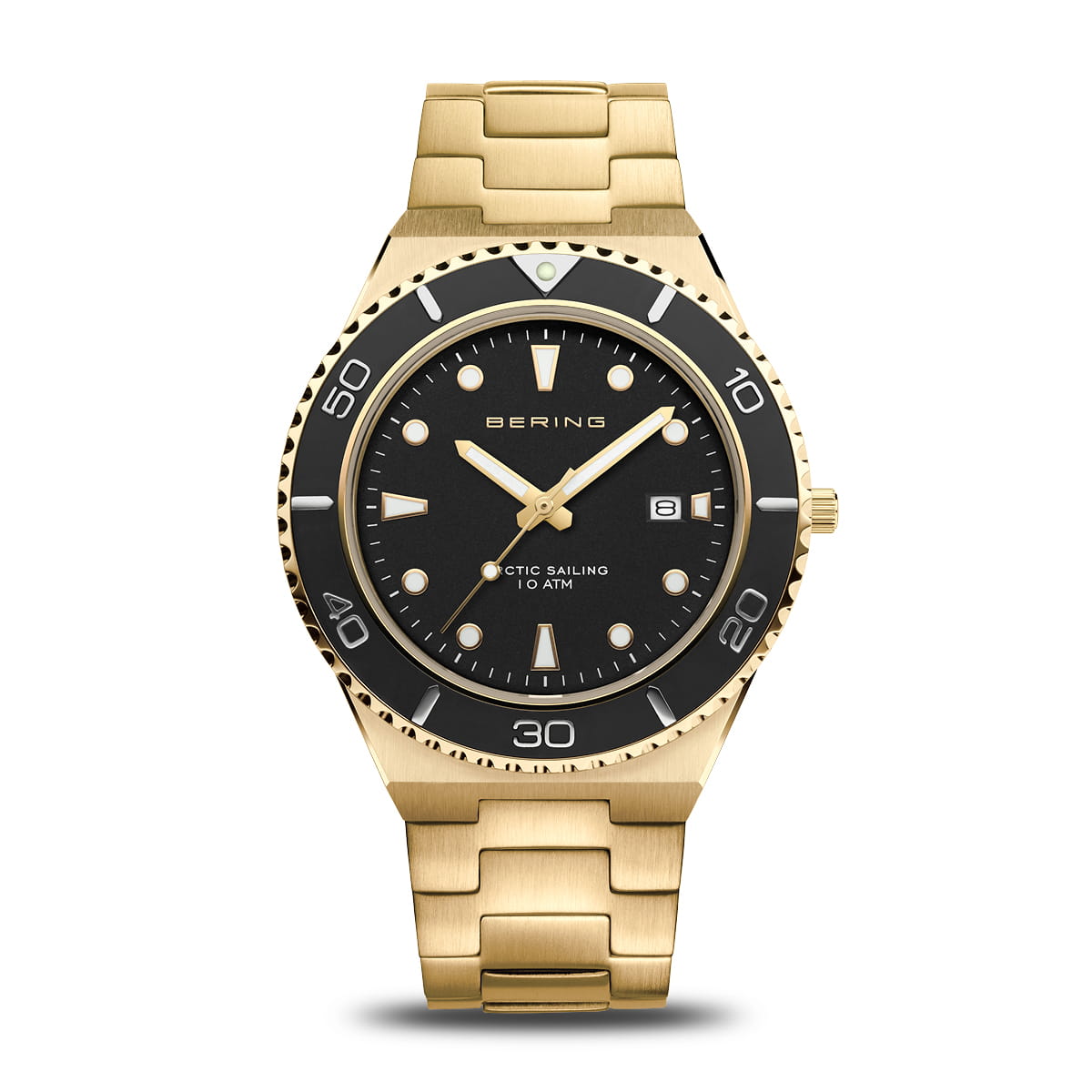Orologio da uomo con quadrante nero, cassa dorata e bracciale in acciaio.