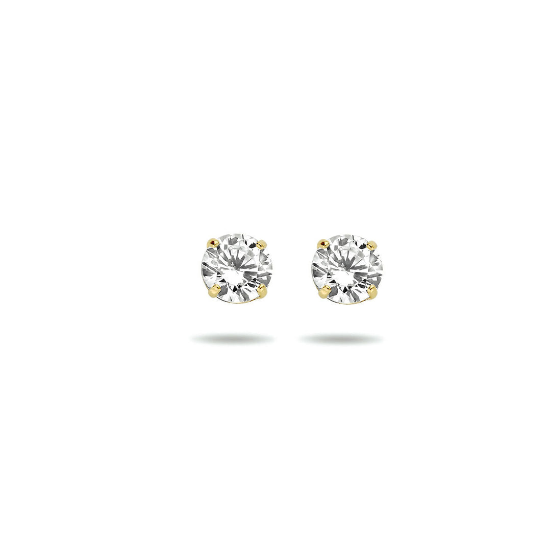 Een paar oorknoppen zirkonia 14K geelgoud van Van der Kooij Collectie getoond op een effen witte achtergrond met subtiele schaduwen eronder.
