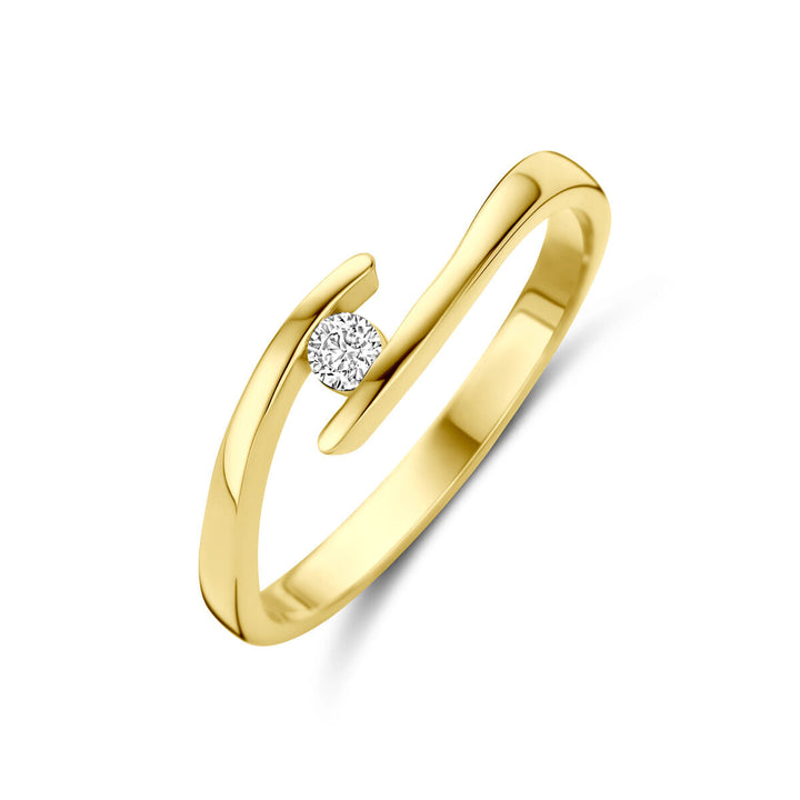 De Van der Kooij Collectie ring zirkonia 14K geelgoud heeft een minimalistisch open band ontwerp met een enkele ronde zirkonia gezet tussen taps toelopende uiteinden, afgebeeld op een witte achtergrond.