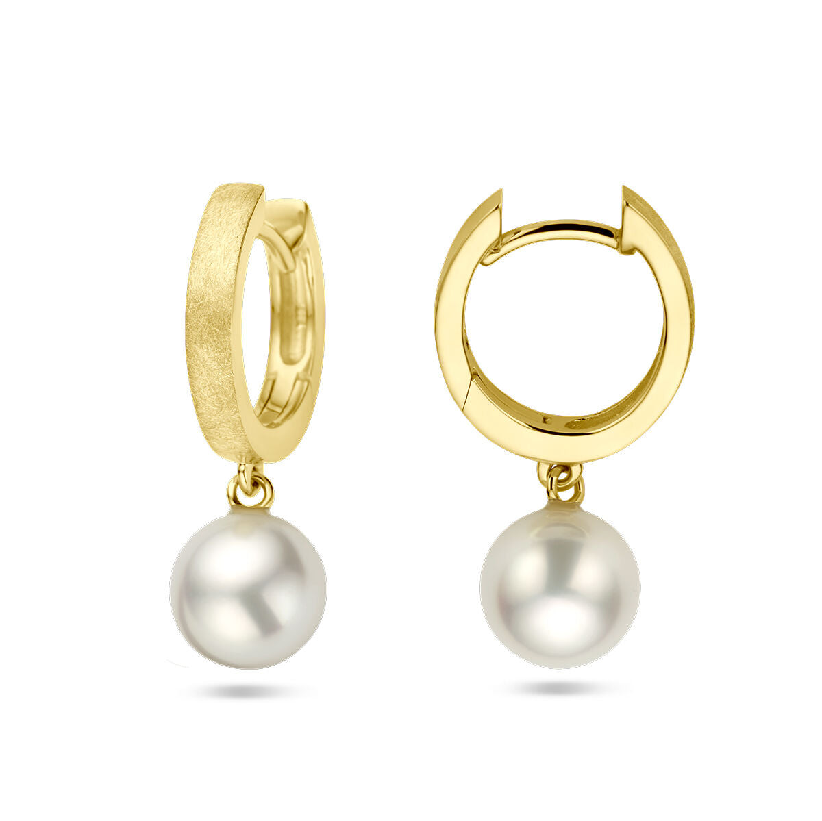 Orecchini alla creola in oro giallo 14K con perla pendente e finitura opaca.