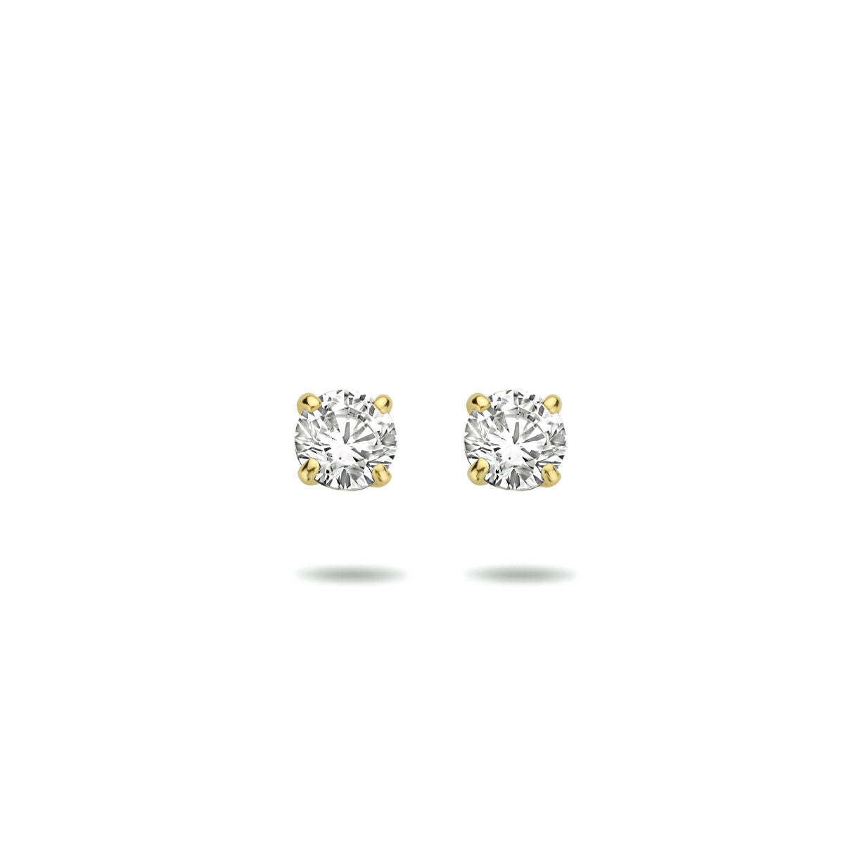 Orecchini in oro giallo 14K con zirconi, forma quadrata e montatura a quattro griffe.