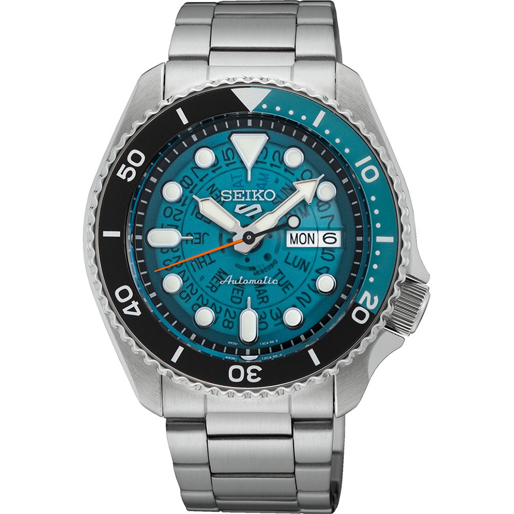 Orologio da uomo Seiko 5 Sports con cassa in acciaio inox, quadrante blu e bracciale in acciaio.
