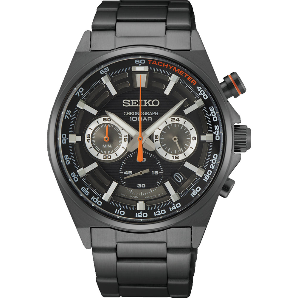 Orologio da uomo Seiko con cassa nera, quadrante scuro e cinturino in acciaio inossidabile.