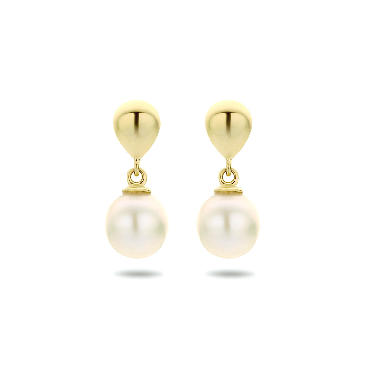 Orecchini in oro giallo 14K con perle bianche pendenti.
