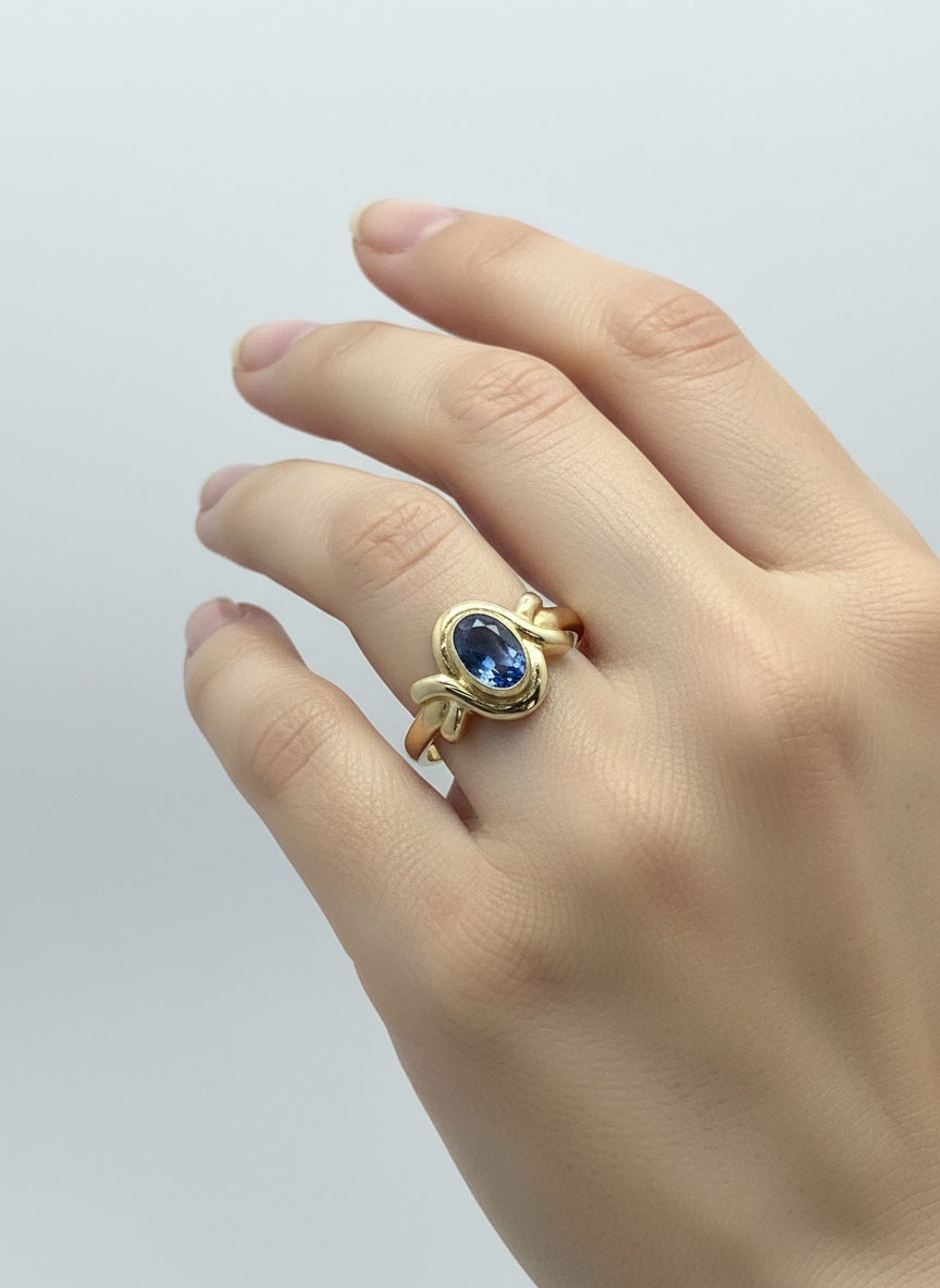 Anello vintage in oro 14k con topazio 1gr