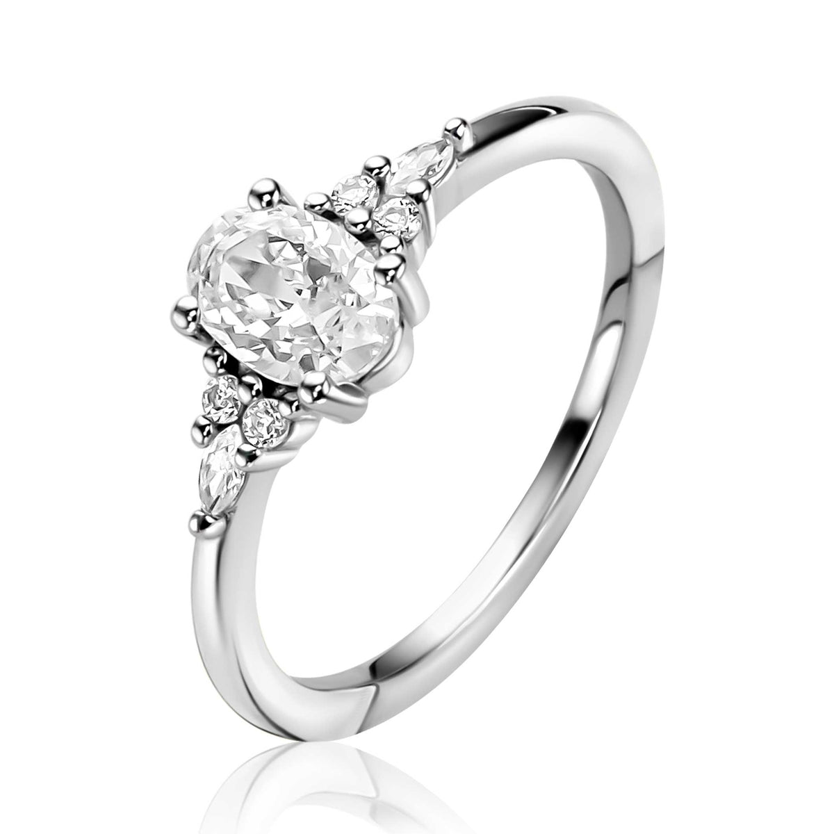 Anello in argento con pietra ovale centrale e dettagli brillanti.