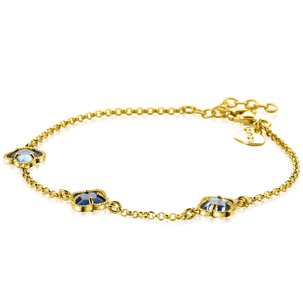 Bracciale in argento con tre fiori blu, catena fine e chiusura regolabile.