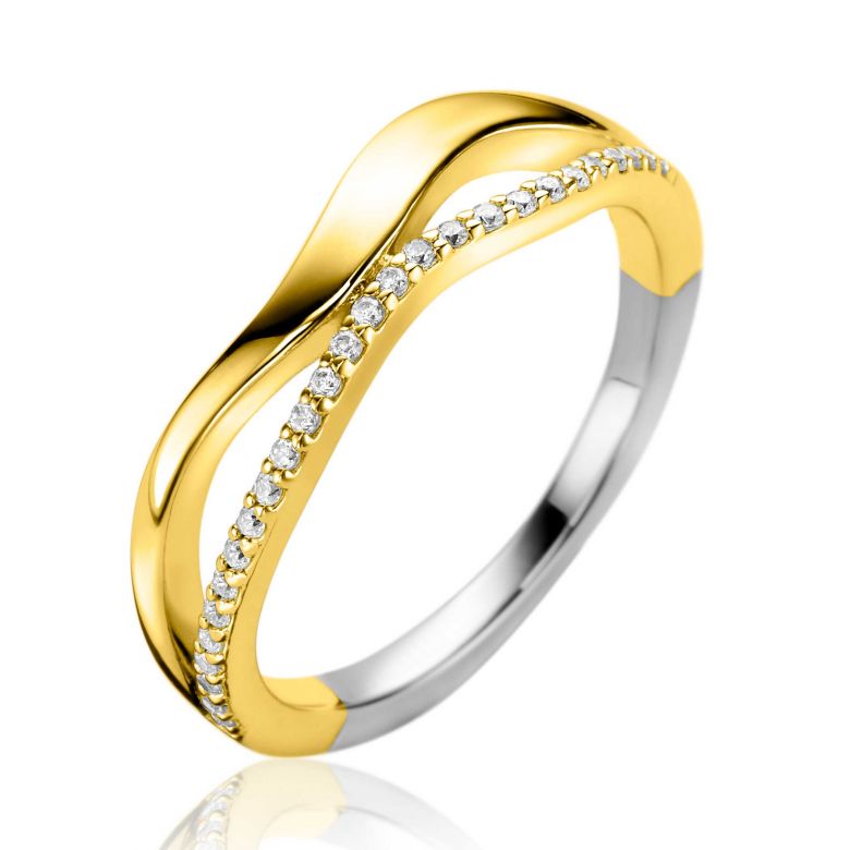 Anello in oro placcato con dettagli ondulati e zirconi.