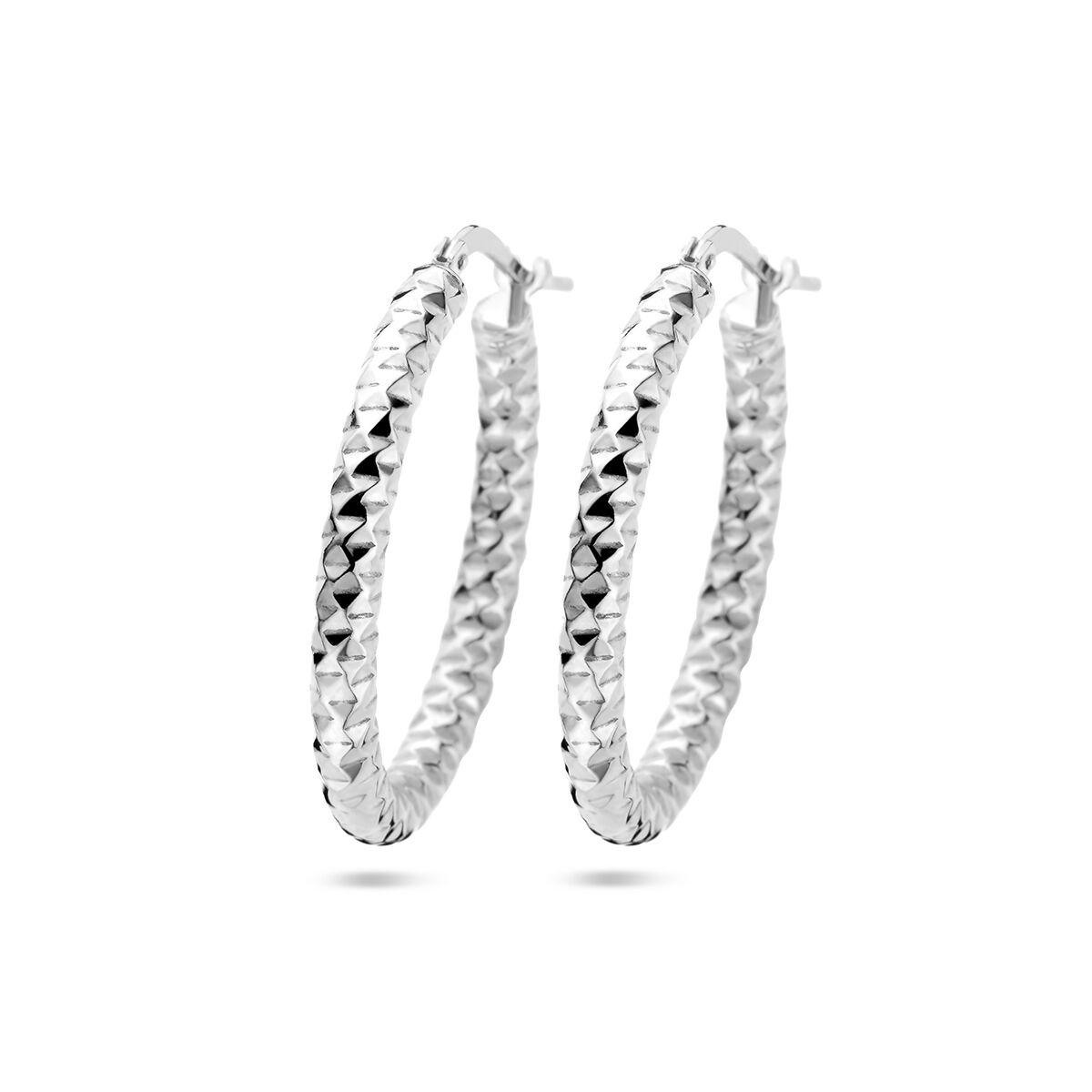 Orecchini alla creola in argento rodiato, diametro di 3,0 mm, con finitura diamantata.