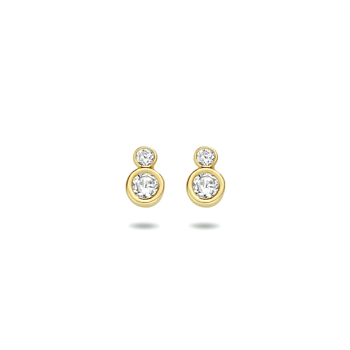 Orecchini in oro giallo 14K con zirconi, design a doppio cerchio.