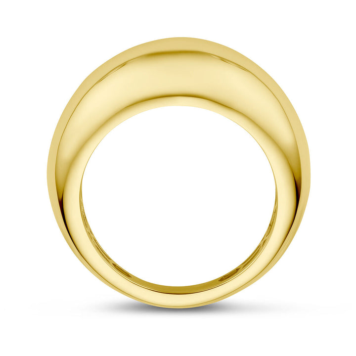 Een dikke, gepolijste ring van 14 karaat geelgoud uit de Van der Kooij Collectie met een glad, afgerond oppervlak wordt als een statement piece gepresenteerd, bekeken vanaf de zijkant tegen een effen witte achtergrond.