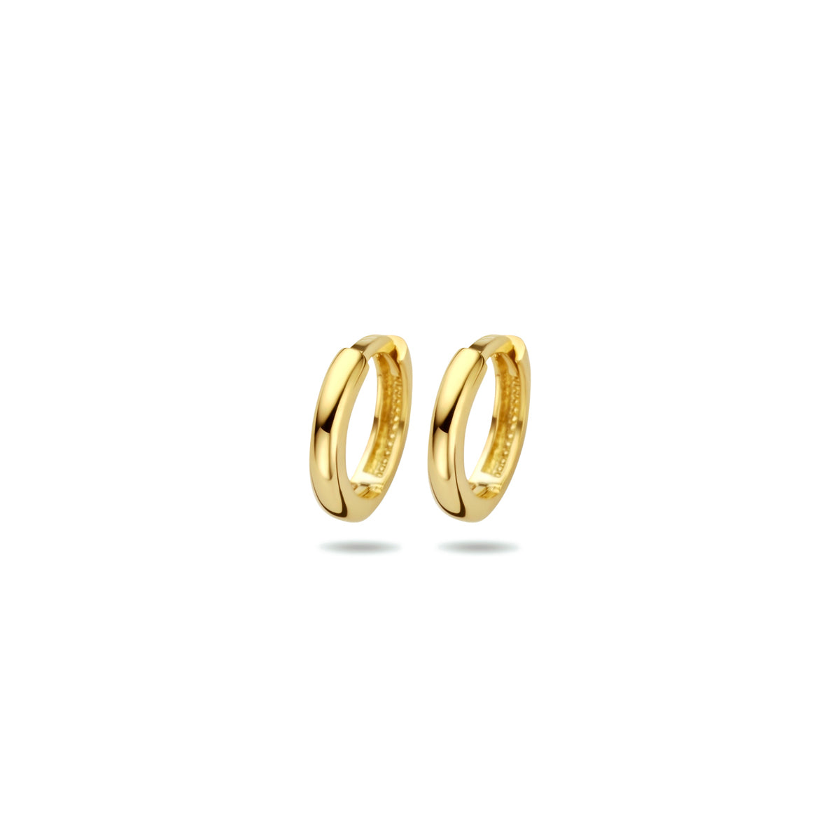 Orecchini alla creola in oro giallo 14K, con finitura lucida e forma rotonda.