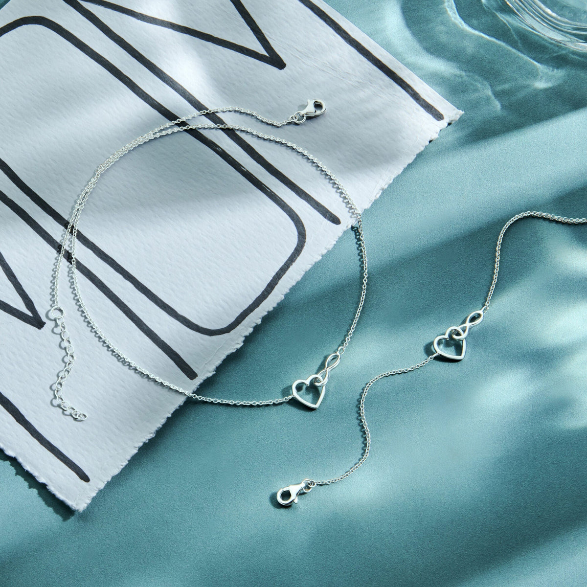 Collana da donna in argento cuore e infinito rodiato