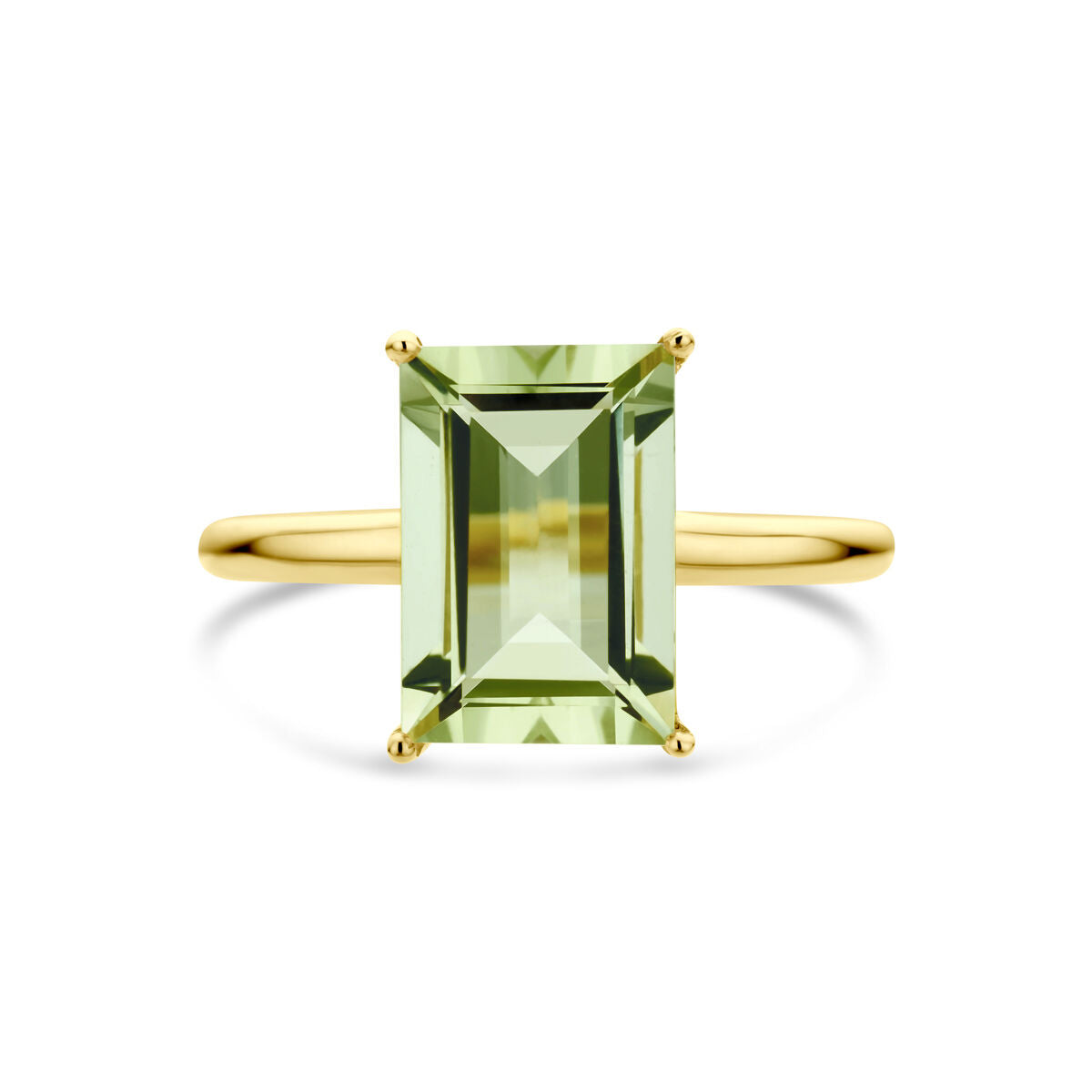 De Van der Kooij Collectie ring groen amethist 14K geelgoud heeft een rechthoekige, smaragdgeslepen groene amethist in een minimalistische zetting met vier tanden.
