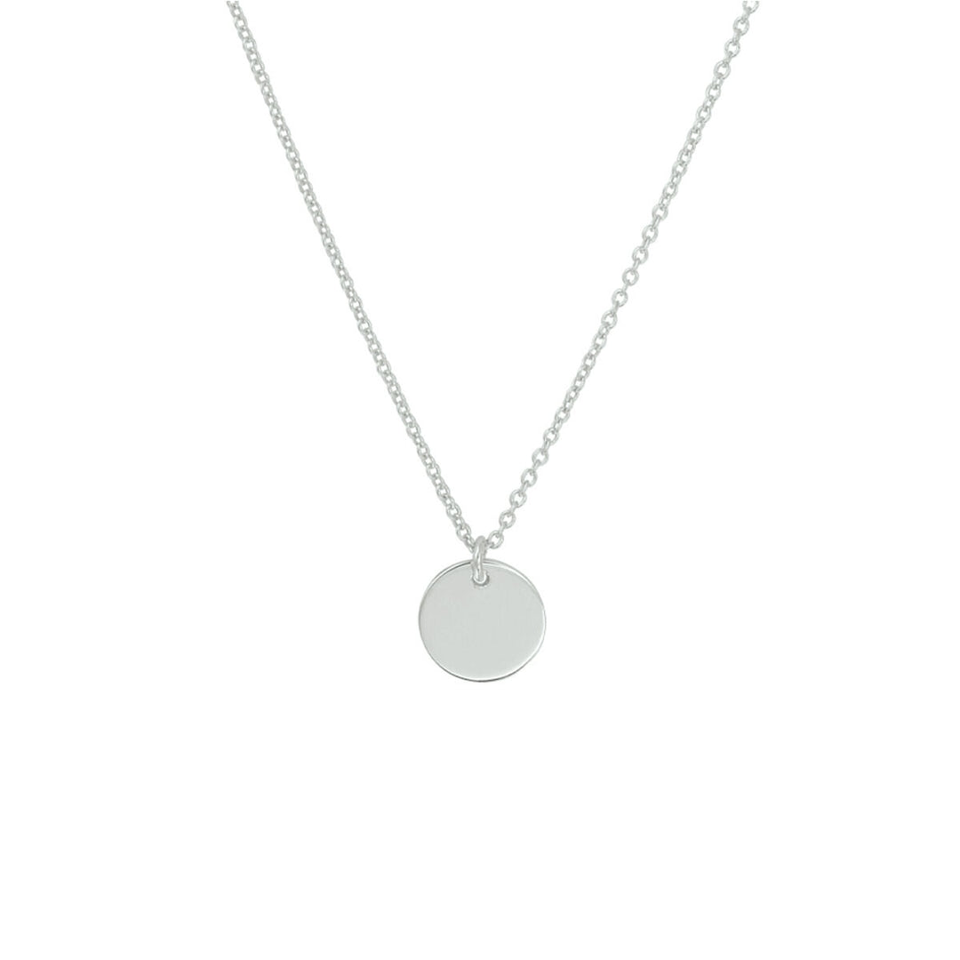 De Van der Kooij Collectie graveercollier rondje 40 + 5 cm is een gegerhodineerd zilveren damescollier met een fijn kettinkje en een rond plat hangertje, voorzien van karabijnsluiting, getoond op een witte achtergrond.