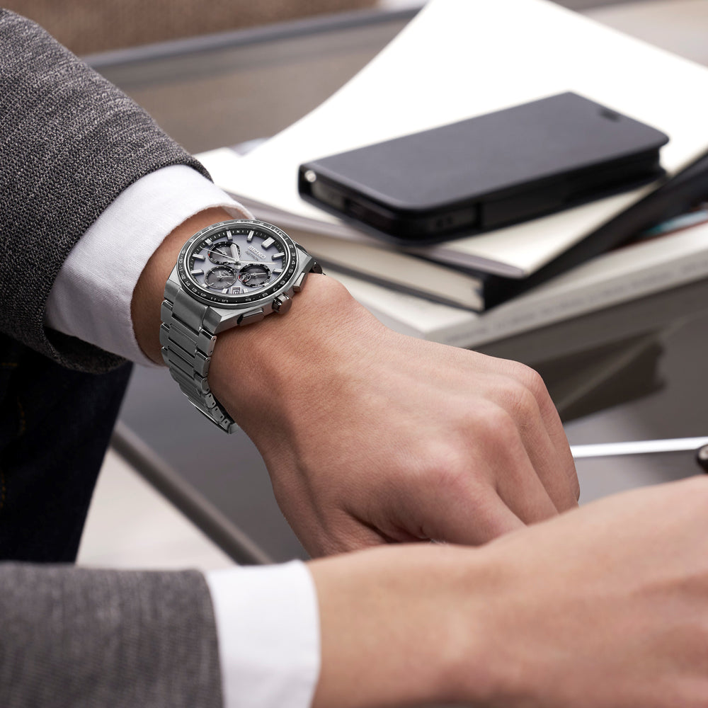 Orologio da uomo Seiko Astron SSH107J1