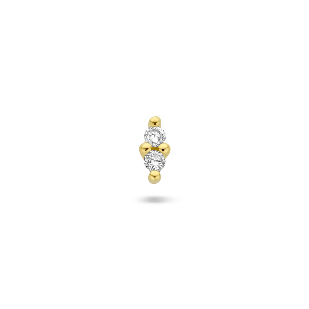 De Van der Kooij Collectie oorknop diamant 0.02ct h p1 per stuk, vervaardigd uit 14K geelgoud, heeft een minimalistisch ontwerp met drie briljant geslepen diamanten verticaal geplaatst tegen een witte achtergrond.