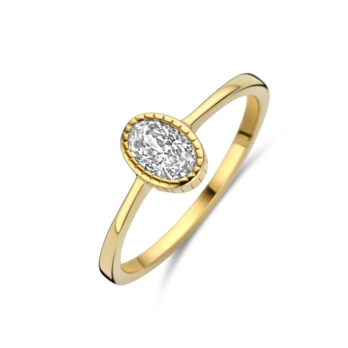 Anello in oro giallo 14K con zircone ovale incastonato.
