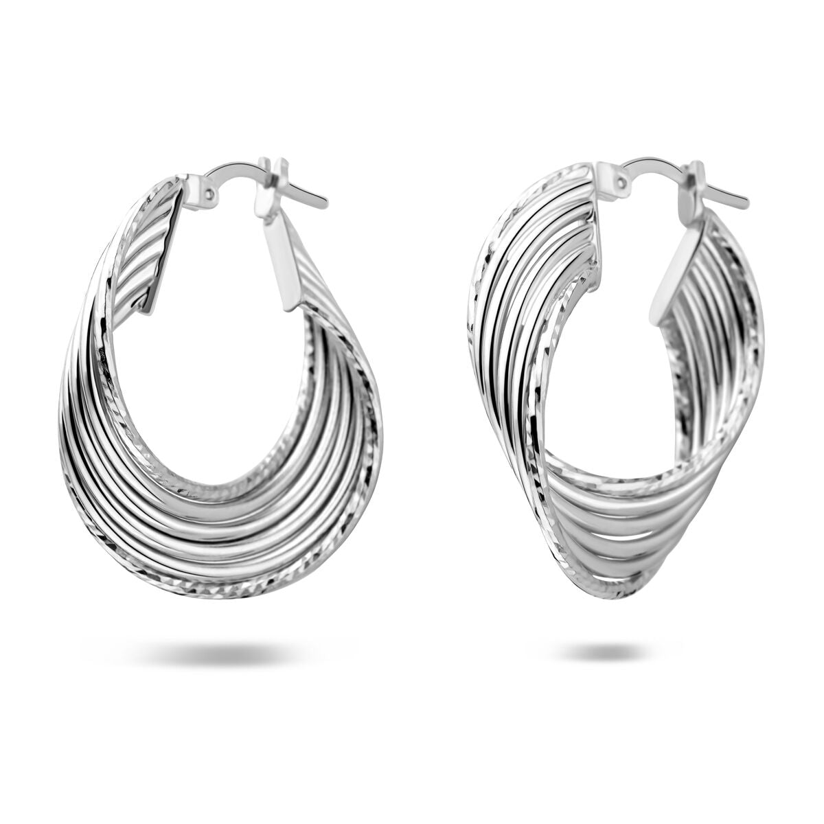 Orecchini ovali in argento 925 rodiato con design a spirale.