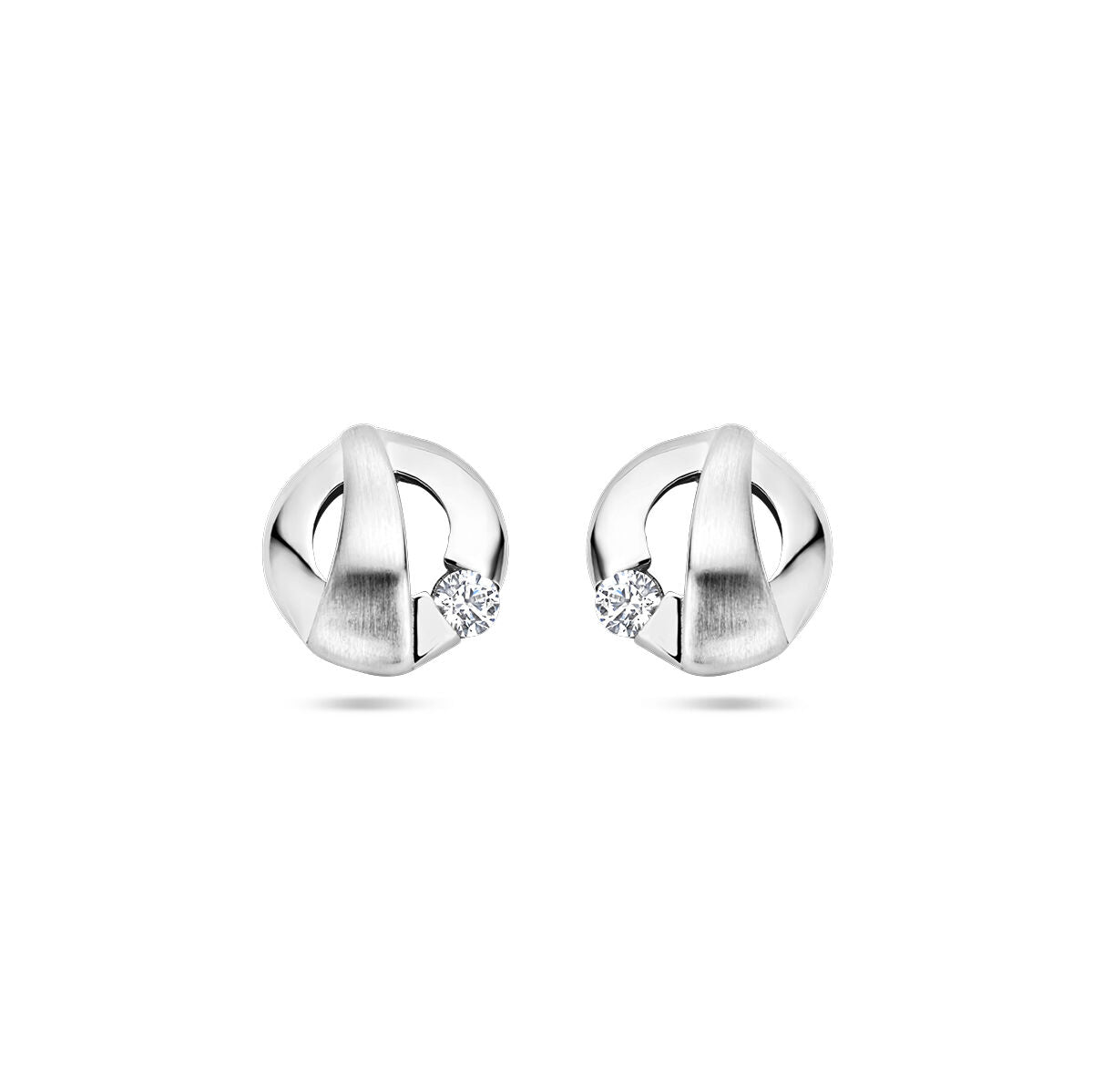 Orecchini in argento rodiato con finitura opaca e zirconia.