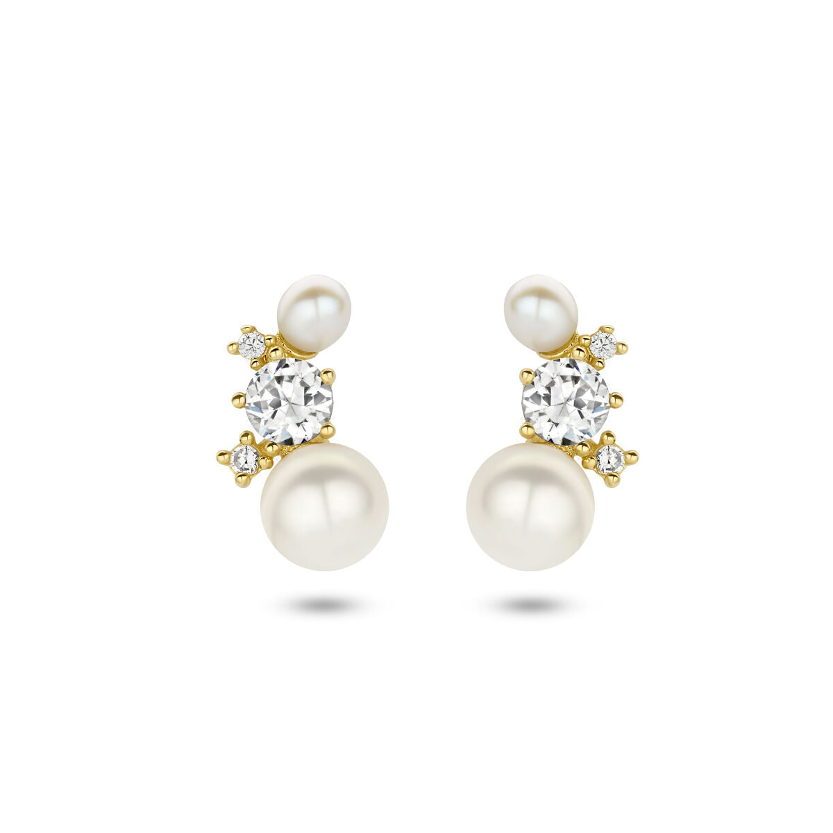 Orecchini in oro giallo 14K con perle e zirconi, design elegante e raffinato.