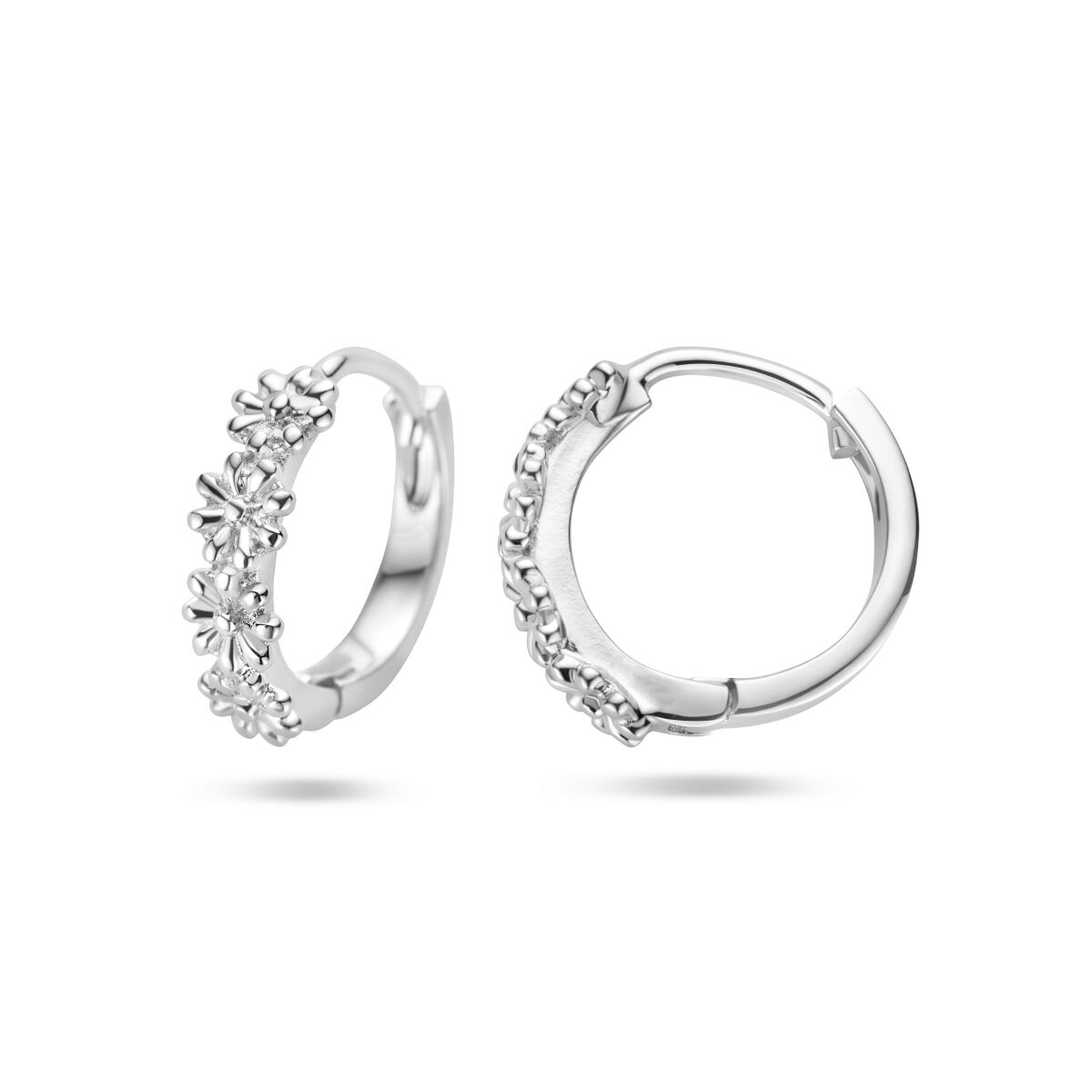 orecchini a cerchio con fiori argento rodiato