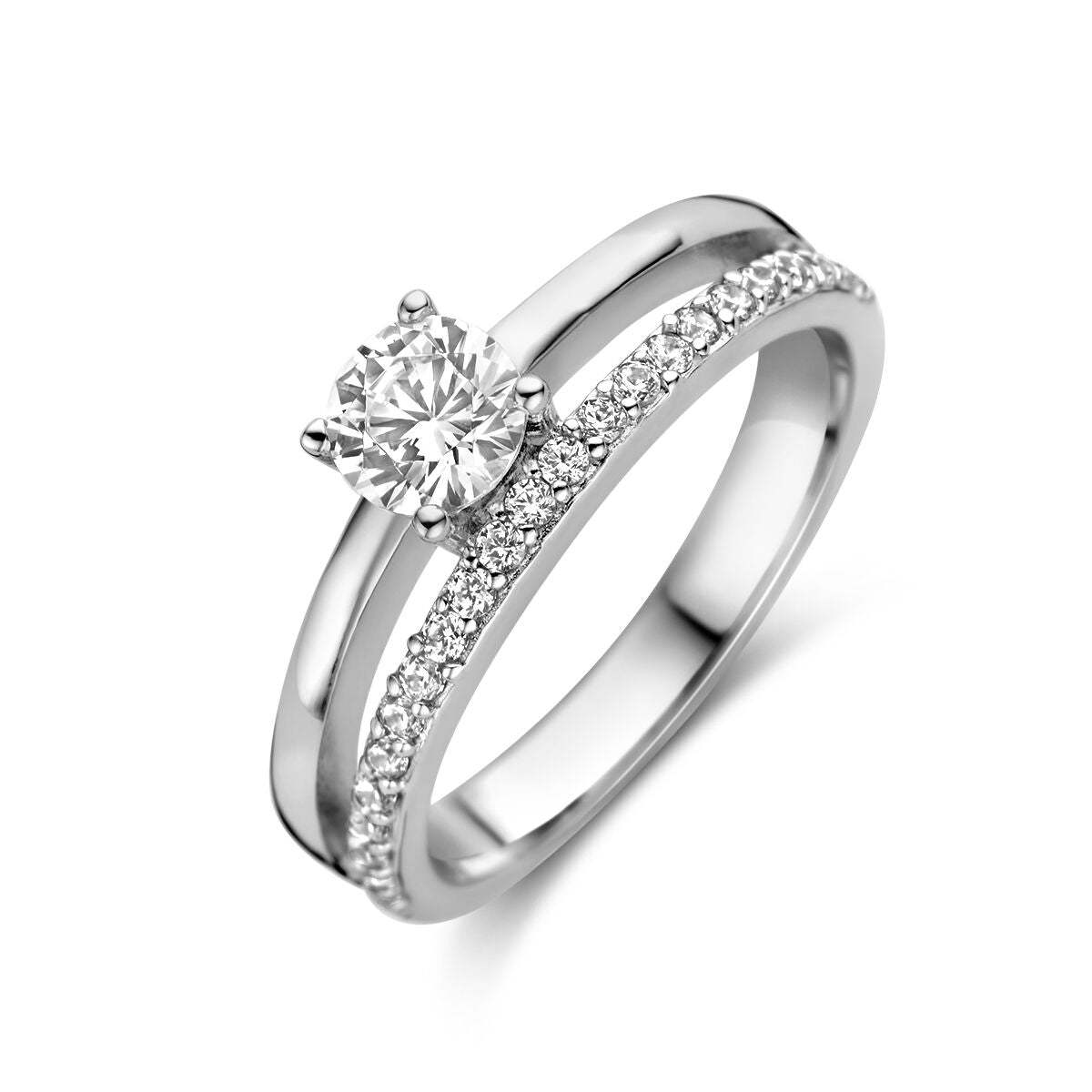 Anello in argento rodiato con zirconi, design a due fasce e pietra centrale brillante.