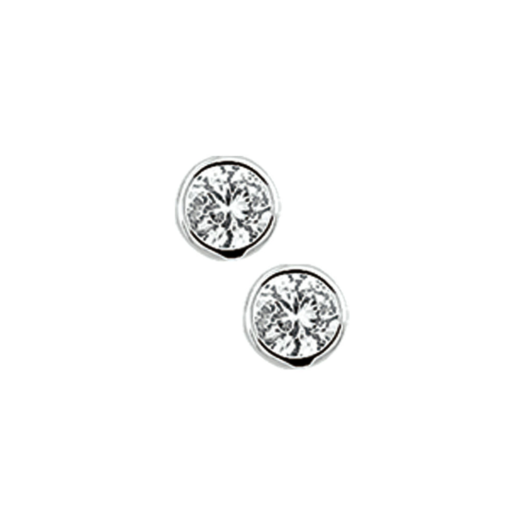 Een paar "oorknoppen zirkonia zilver wit" van Van der Kooij Collectie, met ronde heldere zirkonia stenen in zilveren ringen, weergegeven op een witte achtergrond voor een minimalistische, elegante look.