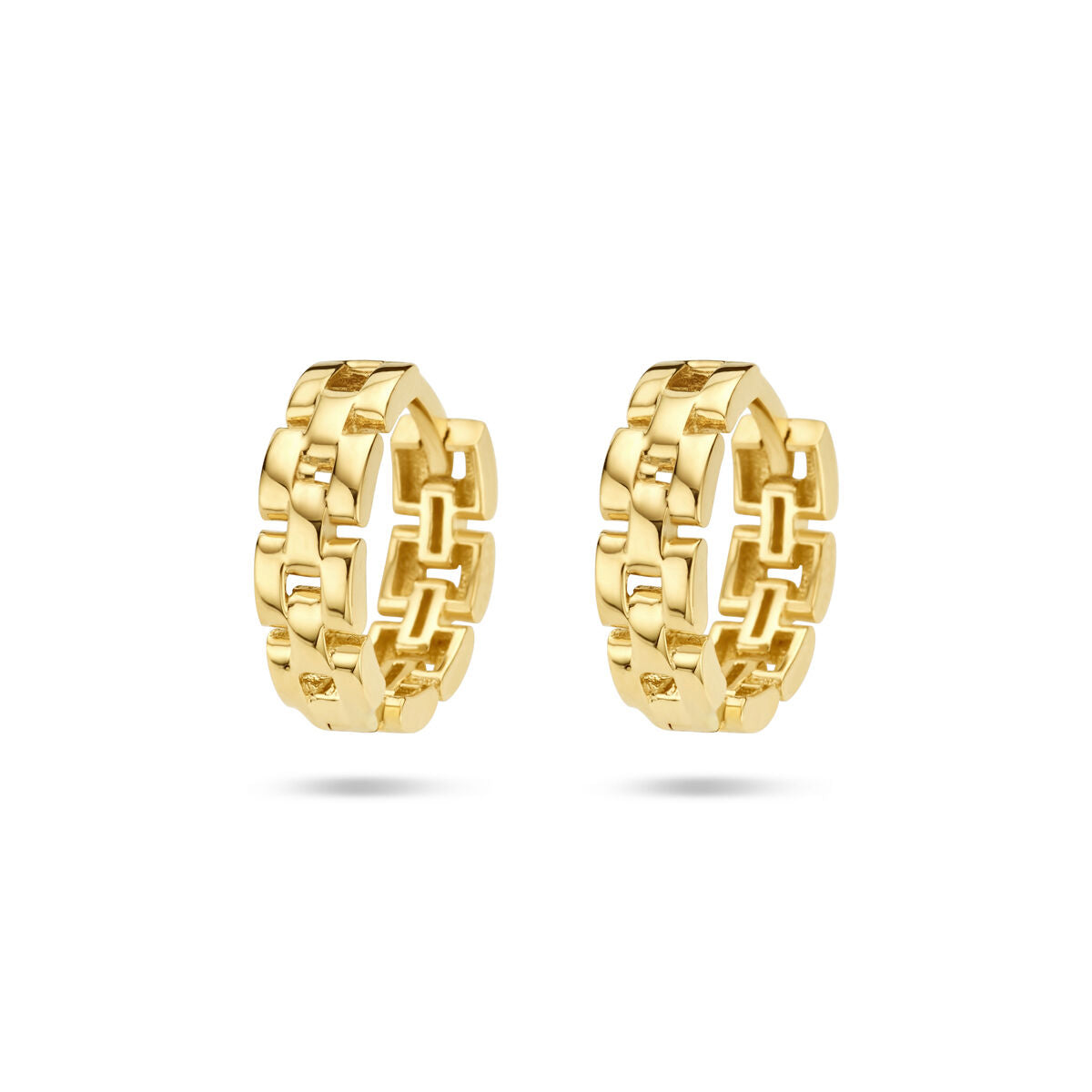 Orecchini alla creola in oro giallo 14K con motivo a catena.