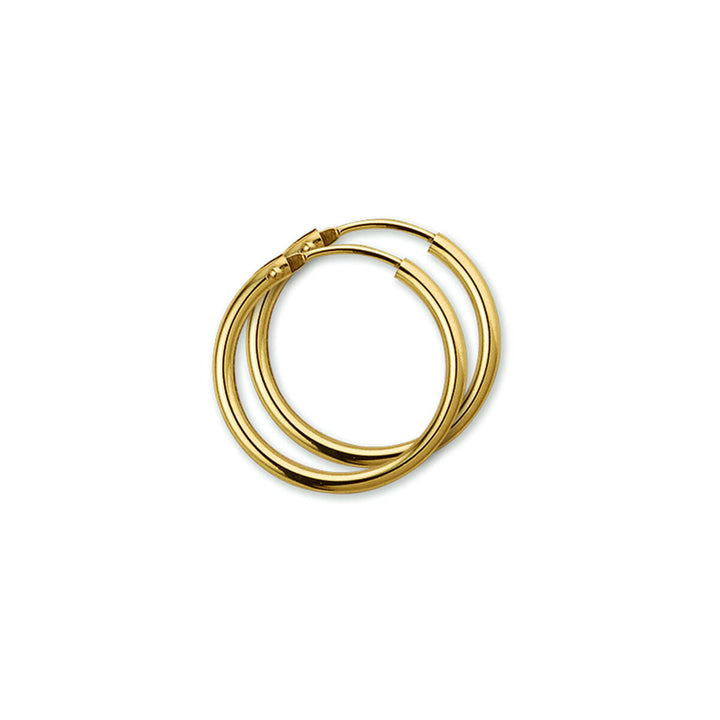 Orecchini alla creola in oro giallo 14K, con design semplice e linee morbide.