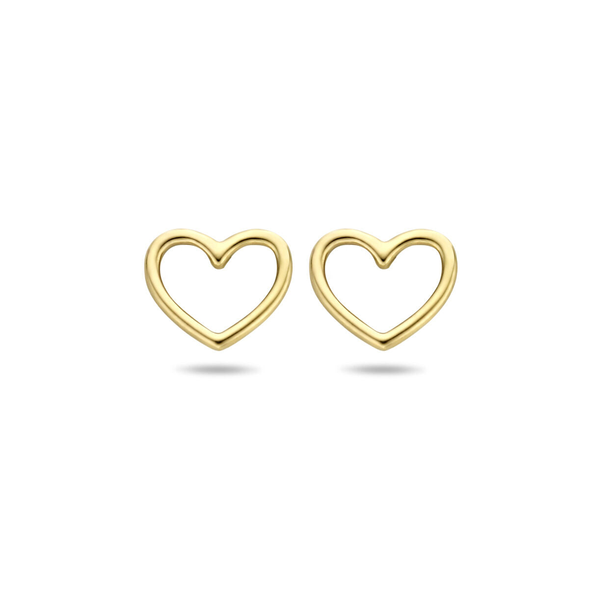 Een paar Van der Kooij Collectie oorknoppen hart 14K geelgoud, met een eenvoudige gouden hart omlijning, ideaal voor liefhebbers van geelgouden sieraden en afgebeeld op een witte achtergrond.