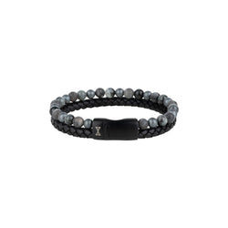 Bracciale in pelle nera con perle grigie e blu, chiusura in metallo.