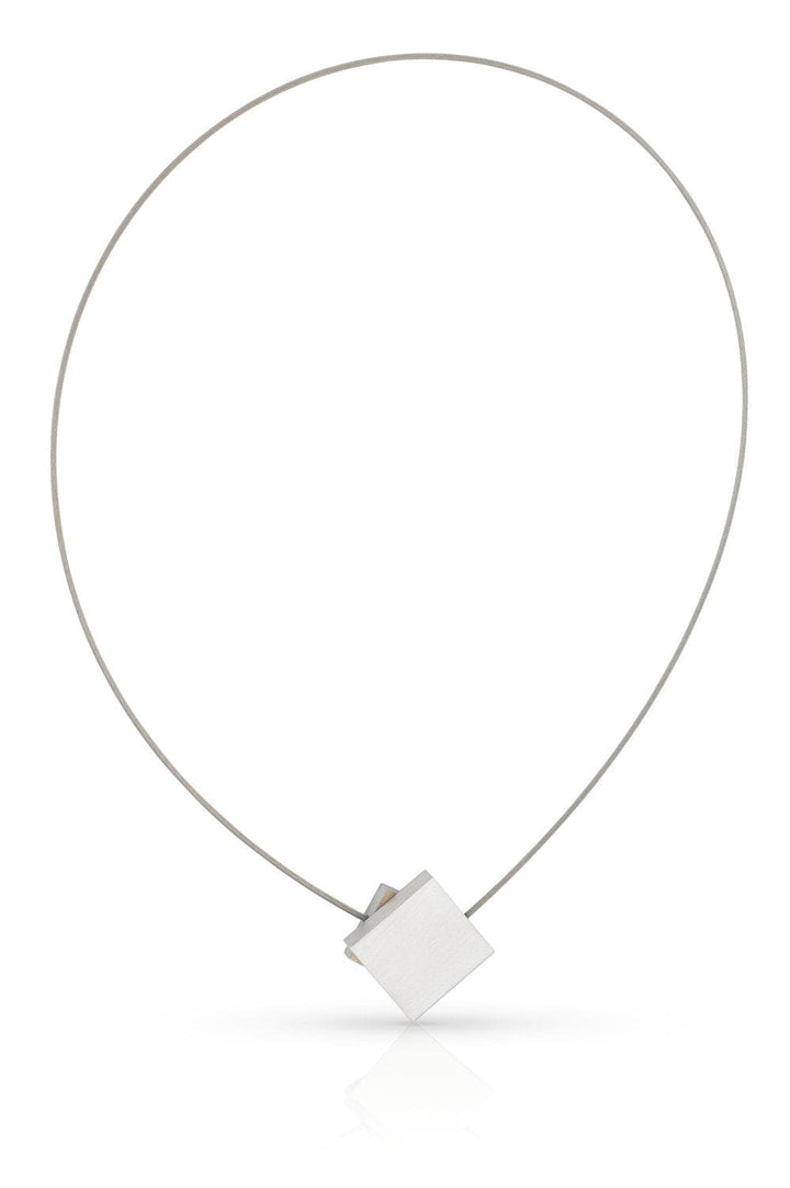 Collana quadrata con quadrato colorato C263AG