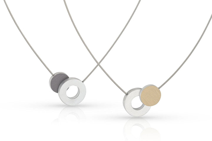 Collana con cerchietto colorato e un anello C265G