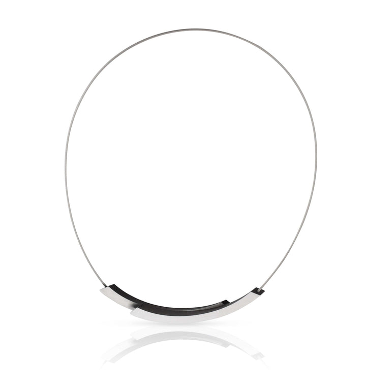 Collana archi nero C74Z