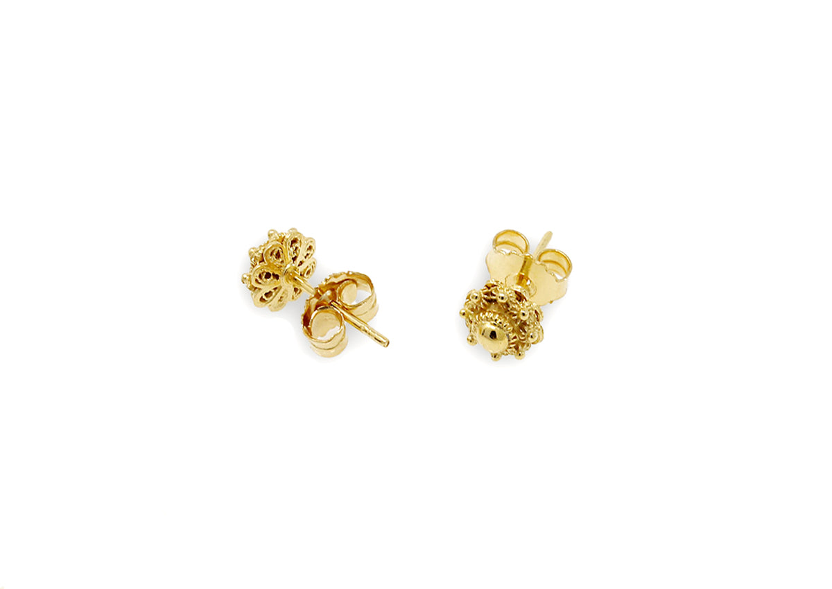 Orecchini in oro a forma di 'Zeeuwse Knop' di 6 mm.