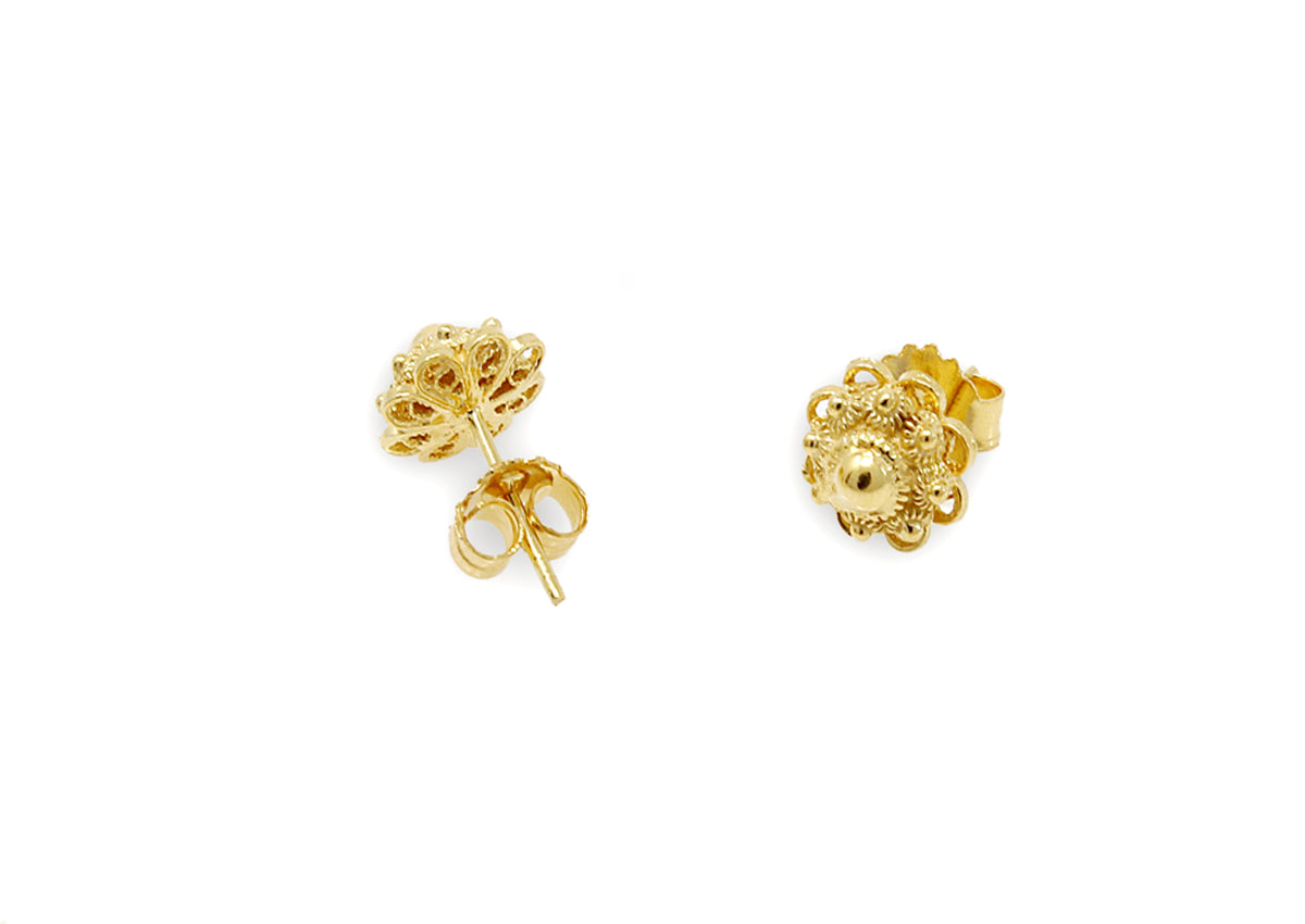 Orecchini in oro a forma di 'Zeeuwse Knop' di 8 mm.