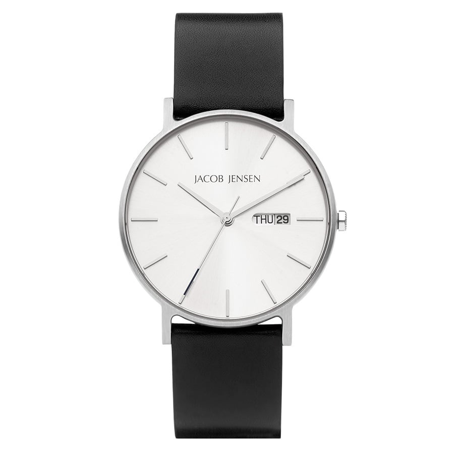 Orologio con quadrante bianco, cassa argentata e cinturino in pelle nera.