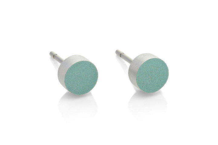 Orecchino a lobo piccolo rotondo verde O36GR