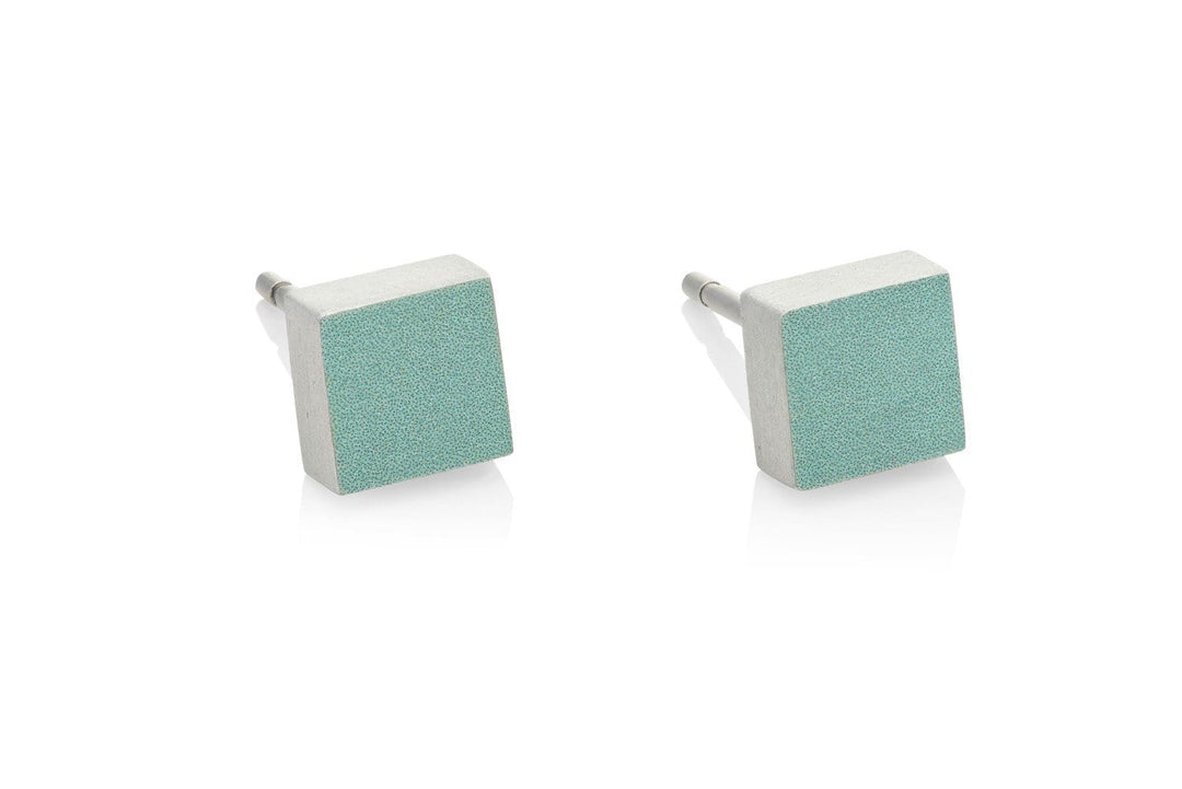 Orecchino a lobo piccolo quadrato verde O37GR