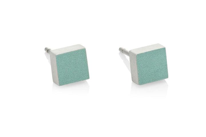 Orecchino a lobo piccolo quadrato verde O37GR
