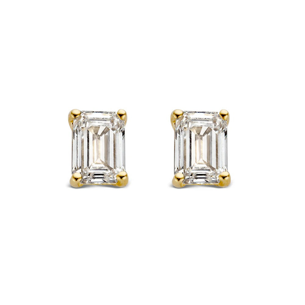 Oorstekers Nora 0,50 crt. van Aurore Jewelry, elegante solitaire oorstekers met diamanten in geelgouden zetting, getoond op een witte achtergrond.