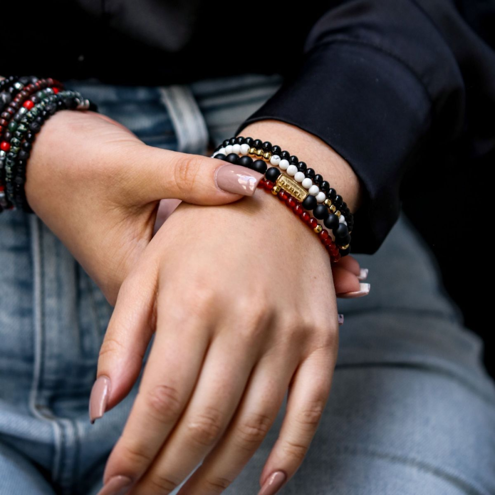 Black Velvet Gold - 4mm - Bracciale di Perline da Donna