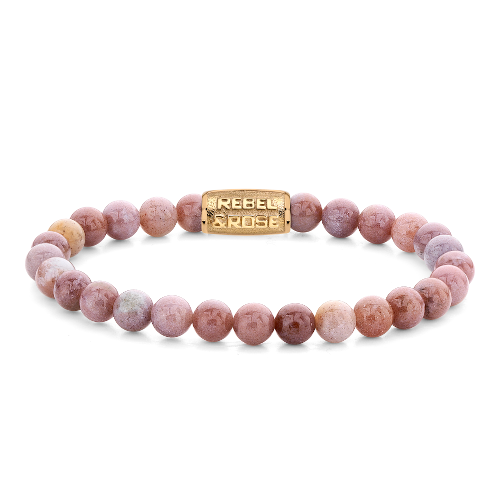 Bracciale da donna con perline rosa da 6 mm e dettagli in oro.