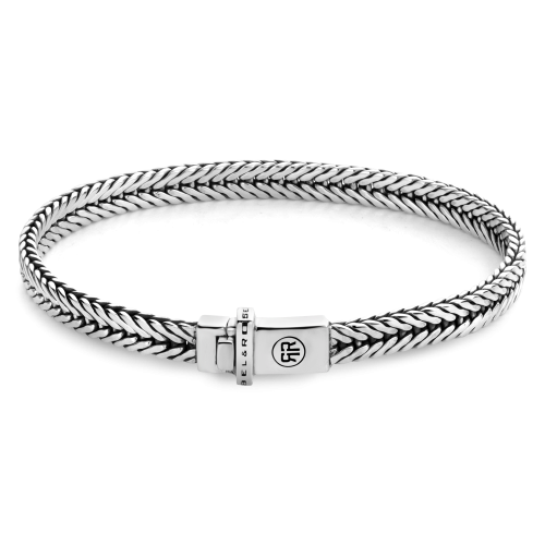 Bracciale in argento 925 con motivo a treccia, chiusura a scatto.